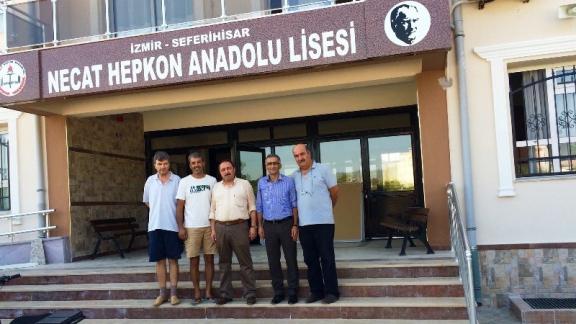 Necat Hepkon Anadolu Lisesi´ne Akıllı Tahtalar Takılmaya Başlandı