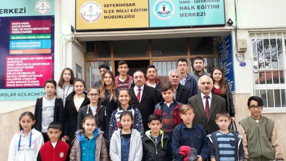 İlçe Milli Eğitim Müdürümüz Sayın Mustafa KAYA Öğrenci Meclisi Başkanlarıyla Görüştü